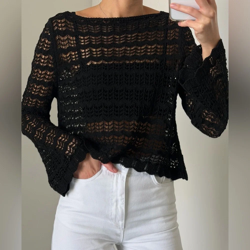 ZARA POINTELLE KNIT CROP TOP